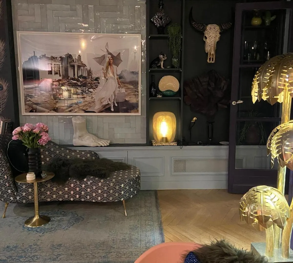 Large Boheme Creative Flat Below Montmartre 巴黎 法国